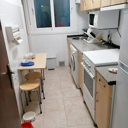 Piso A 50m De La Playa Con Terraza Y 2 Hab * Suances