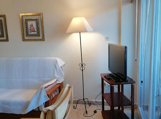 Piso A 50m De La Playa Con Terraza Y 2 Hab Lejlighed